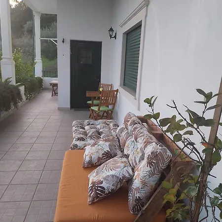 Abrigo Do Castelo - Pica-pau Ourém