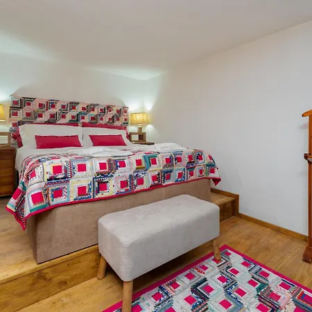 Abrigo Do Castelo - Pica-pau Apartment Ourem